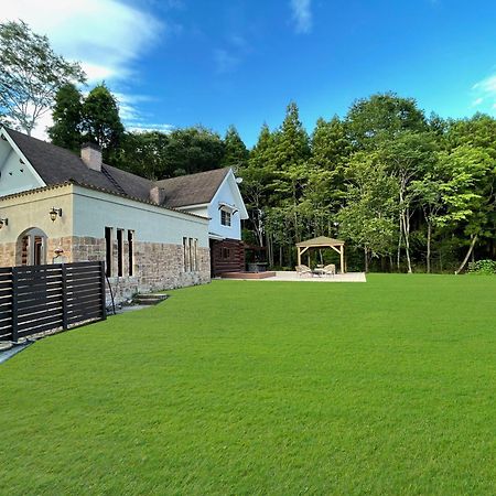プライベートサウナ付き 森も小川も楽しめる 一棟貸切の貸別荘 Royal Villa 那須高原 ناسو المظهر الخارجي الصورة