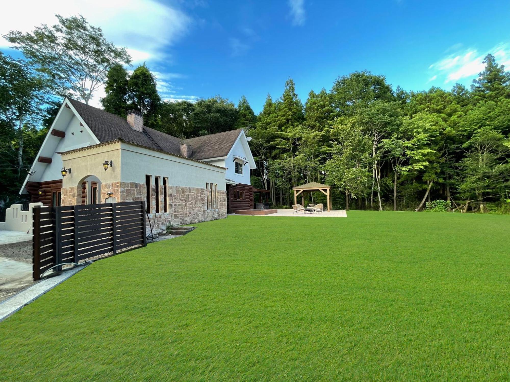 プライベートサウナ付き 森も小川も楽しめる 一棟貸切の貸別荘 Royal Villa 那須高原 ناسو المظهر الخارجي الصورة
